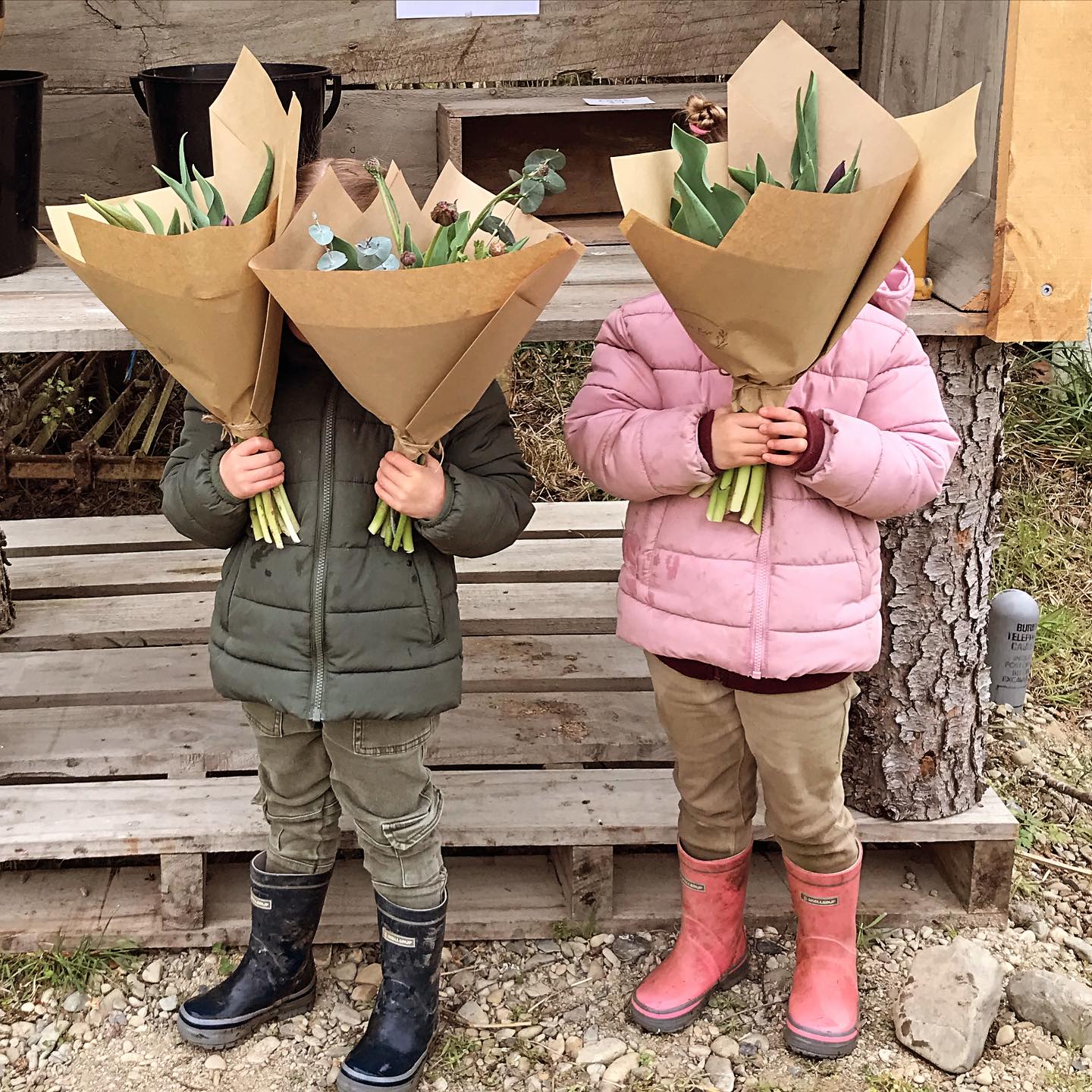 Market Bouquet - Medium - Image 3