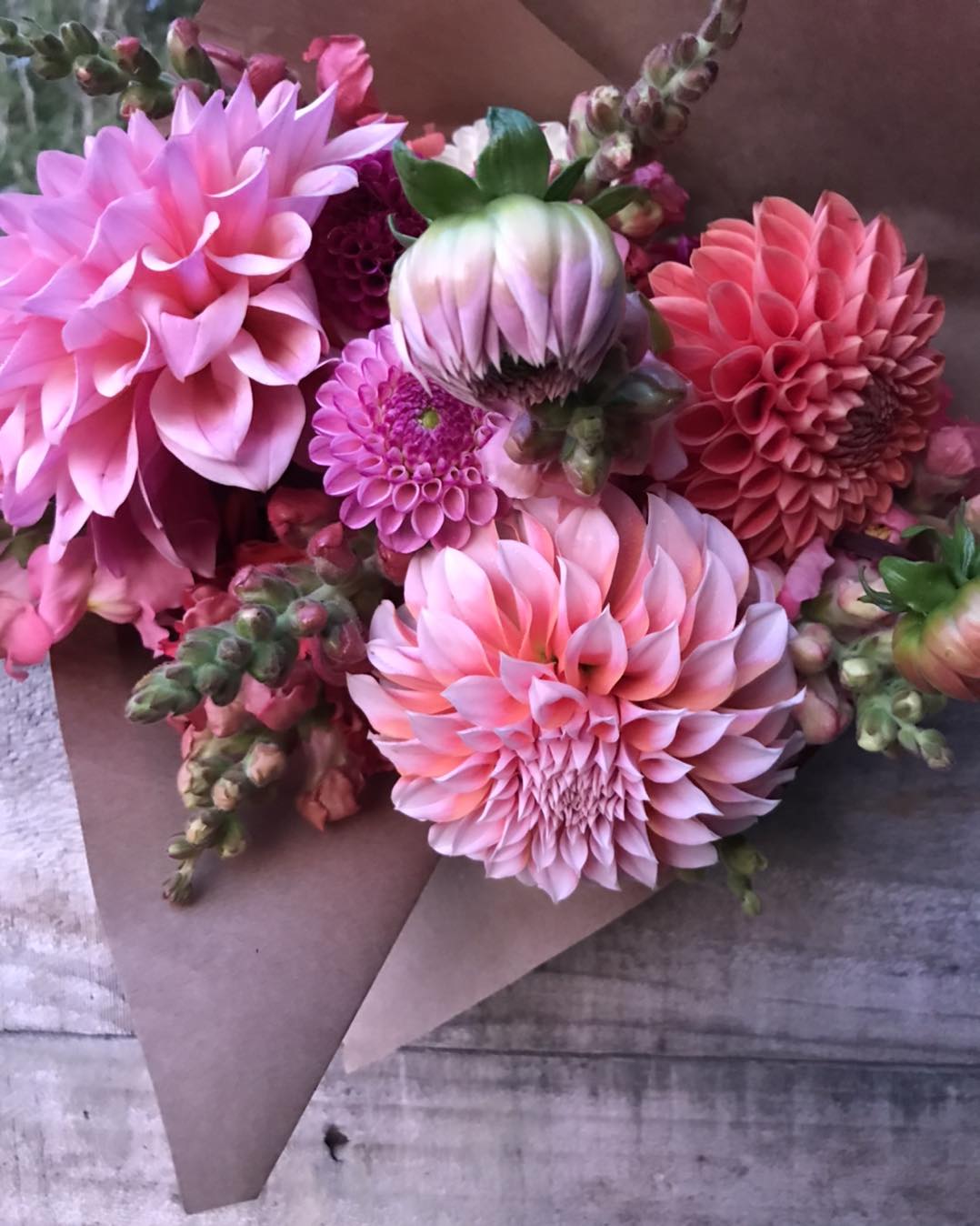 Market Bouquet - Medium - Image 4